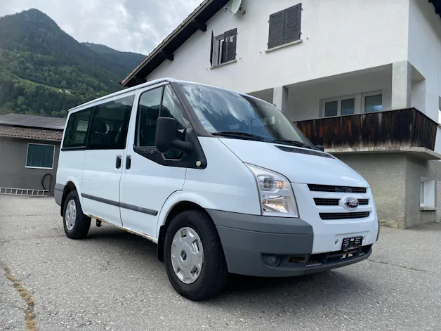Ford Transit Kombi 330 S 2.4 TDCi 140 Trend 4x4
