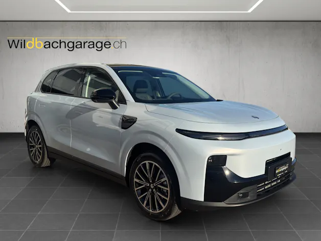 Leapmotor B10 1.5 Hybrid EV