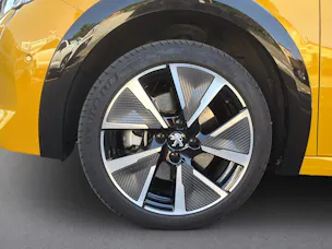 Peugeot 208 e-GT Pack