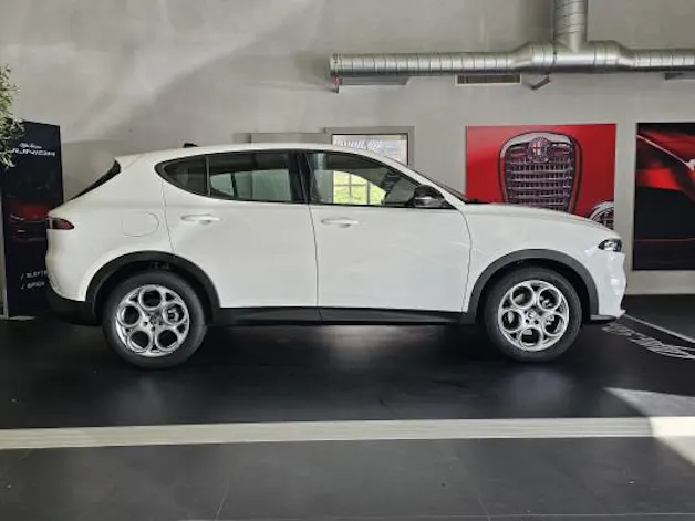 Alfa Romeo Tonale 1.5 Hy Veloce