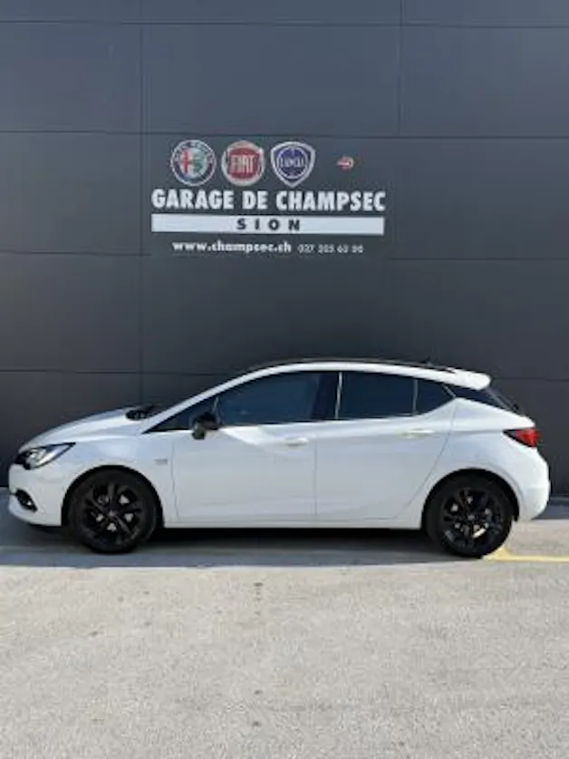Opel Astra 1.4i Turbo Ultimate
