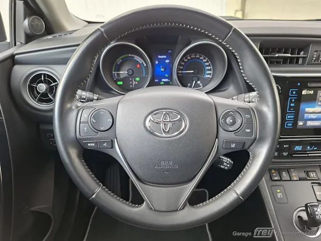 Toyota Auris 1.8 HSD Trend