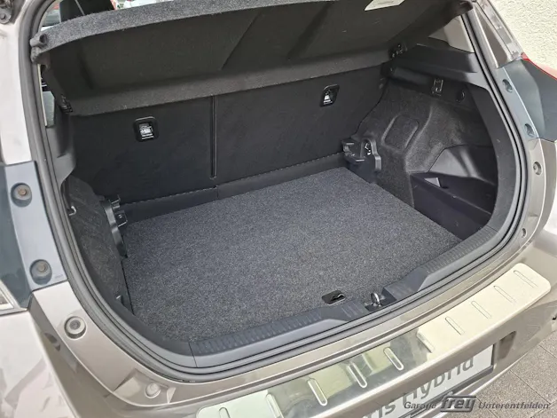 Toyota Auris 1.8 HSD Trend