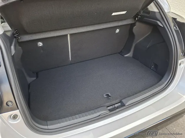 Toyota Yaris 1.5 VVT-i HSD Premium