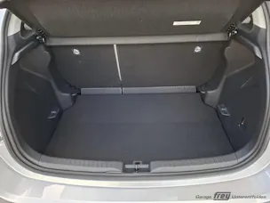 Toyota Yaris 1.5 VVT-i HSD Premium