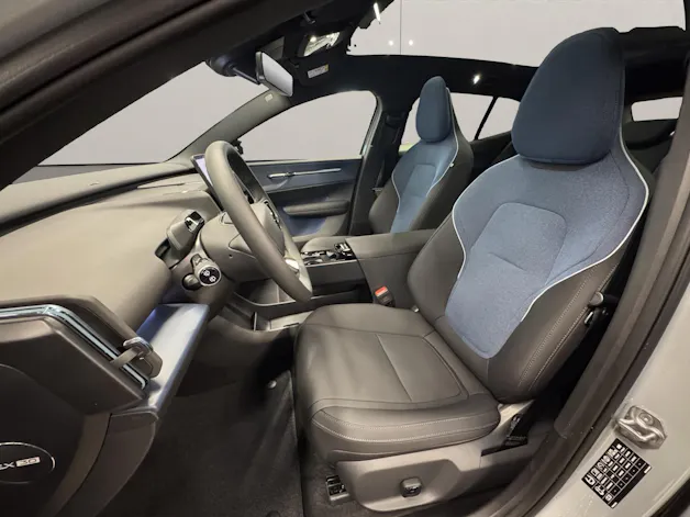 Volvo EX30 CC P8 Ultra AWD