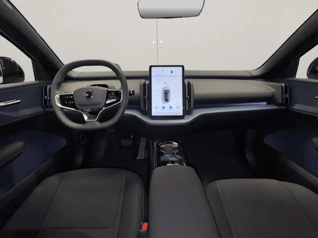 Volvo EX30 CC P8 Ultra AWD