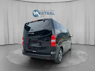 Peugeot Traveller Standard 2.2 BlueHDi 180 Family Edition S/S