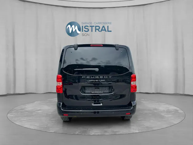 Peugeot Traveller Standard 2.2 BlueHDi 180  Family Edition S/S