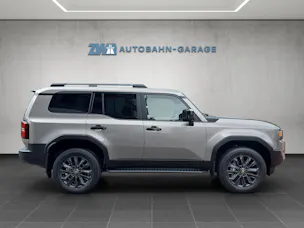 Toyota Land Cruiser 2.8 D 48V Invincible