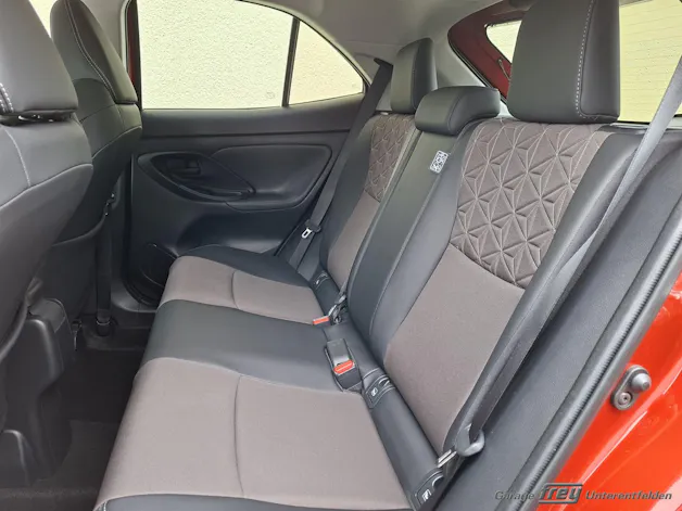 Toyota Yaris Cross 1.5 VVT-i HSD Premium AWD-i