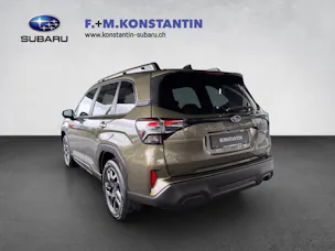 Subaru Forester Station 2.0i e-Boxer Swiss Plus