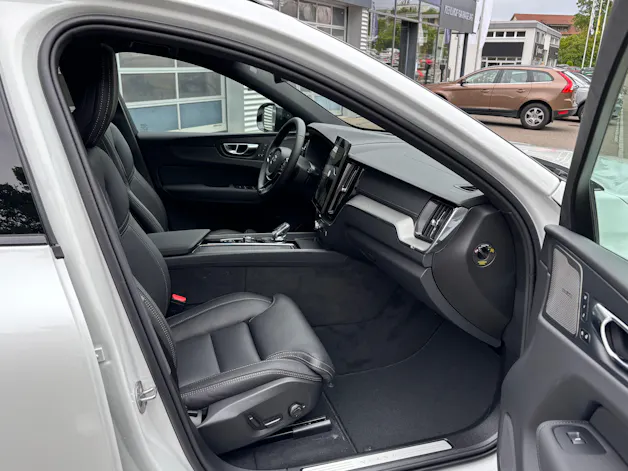 Volvo XC60 2.0 T8 TE Black Edition eAWD