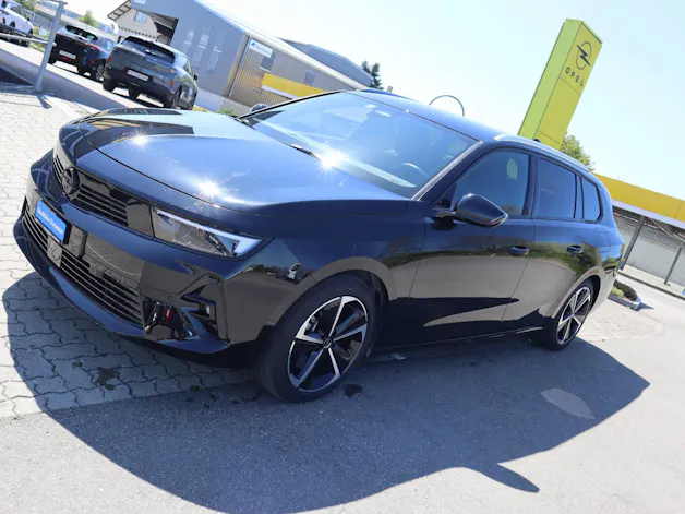 Opel Astra Sports Tourer 1.6 T PHEV 180 Swiss