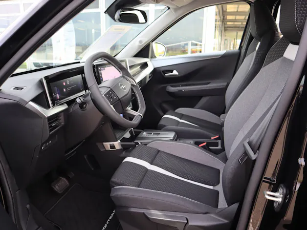 Opel Frontera 1.2 T HEV 145 GS
