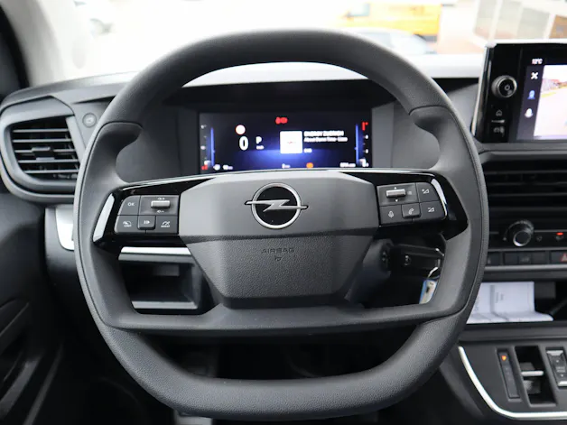 Opel Vivaro Cargo 2.2 D 150 S/S