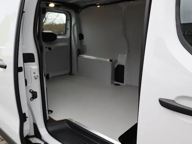 Opel Vivaro Cargo 2.2 D 150 S/S