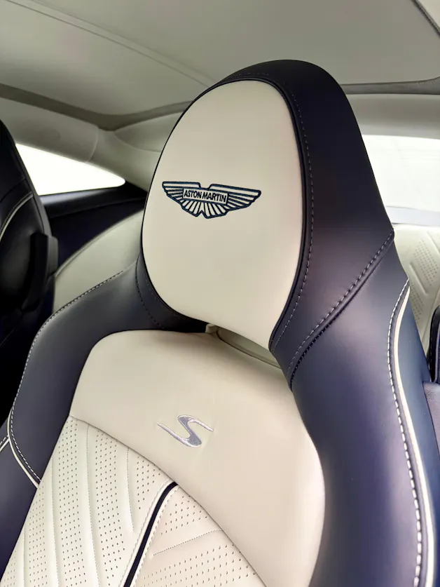 ASTON MARTIN DB12 Coupé 4.0 S V8 Bi-Turbo