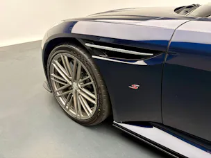 ASTON MARTIN DB12 Coupé 4.0 S V8 Bi-Turbo