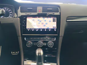 VW Golf VII 2.0 TSI R DSG 4motion