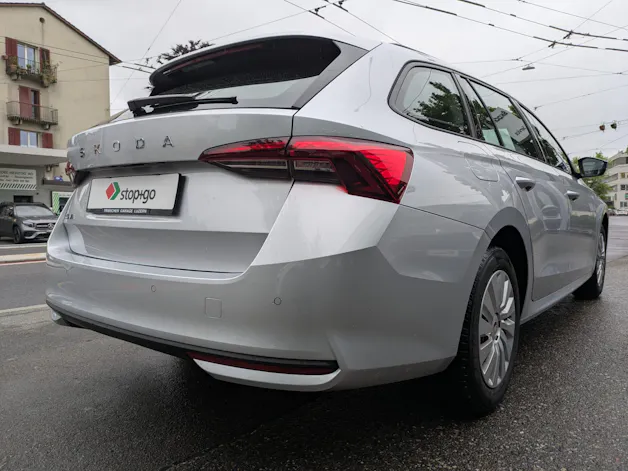 Škoda Octavia Combi 1.5 TSI mHEV DSG Essence