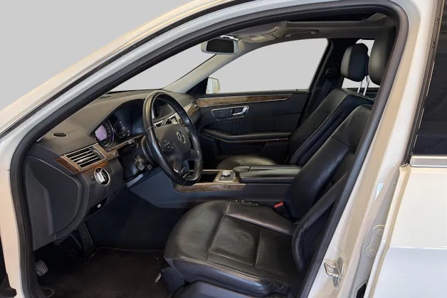 Mercedes-Benz E 500 Elégance 4Matic 7G-Tronic