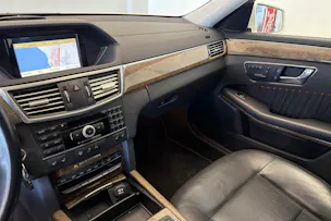 Mercedes-Benz E 500 Elégance 4Matic 7G-Tronic