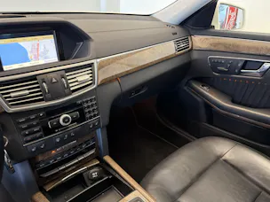 Mercedes-Benz E 500 Elégance 4Matic 7G-Tronic