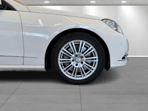 Mercedes-Benz E 500 Elégance 4Matic 7G-Tronic