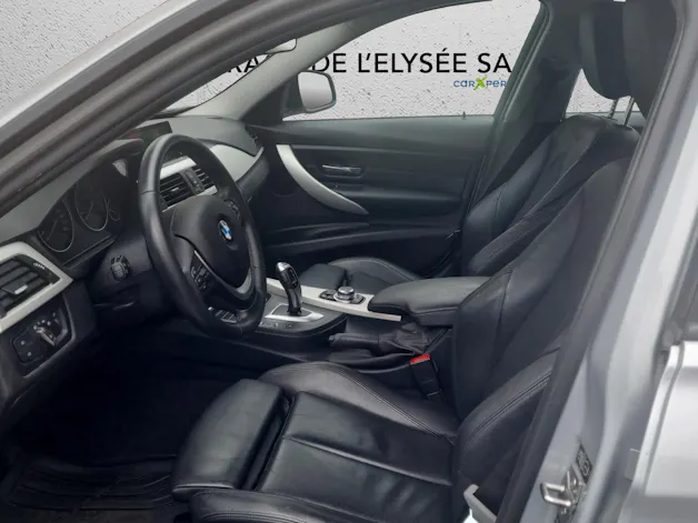 BMW 320i xDrive Steptronic