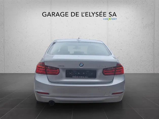 BMW 320i xDrive Steptronic