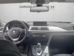 BMW 320i xDrive Steptronic