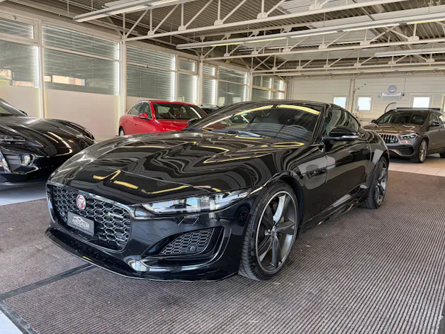 Jaguar F-Type Coupé 2.0 I4 R-Dynamic Automatik | Panorama Glas | ALL BLACK | Heckspoiler |