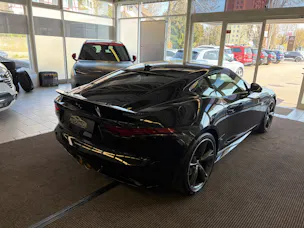 Jaguar F-Type Coupé 2.0 I4 R-Dynamic Automatik | Panorama Glas | ALL BLACK | Heckspoiler |