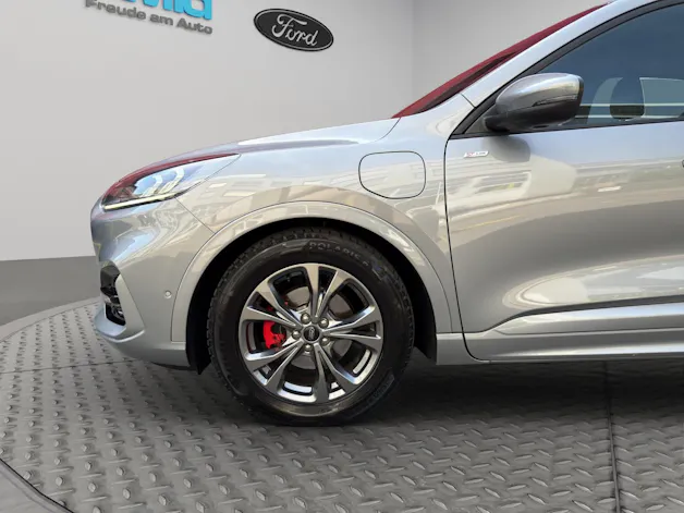 Ford Kuga 2.5 PHEV ST-Line X 2WD