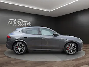 Maserati Grecale 2.0 MHEV Modena Automatica | CH | Garantie Mai 27 | Leder Rosso | Carbon | HeadUp | 21" | 360 Kamera |