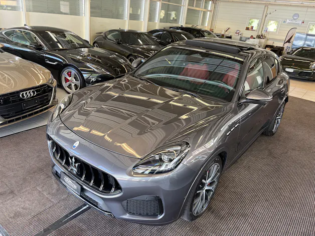 Maserati Grecale 2.0 MHEV Modena Automatica | CH | Garantie Mai 27 | Leder Rosso | Carbon | HeadUp | 21" | 360 Kamera |