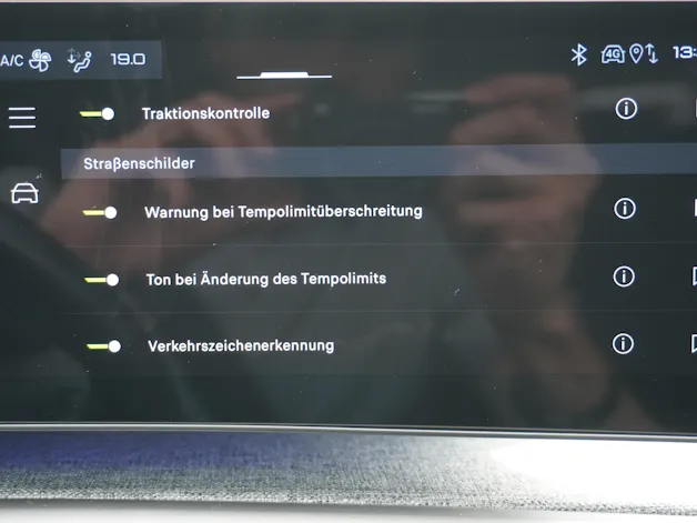 Peugeot 5008 145 Hybrid e-DCS6 GT 7-PLÄTZER!!!