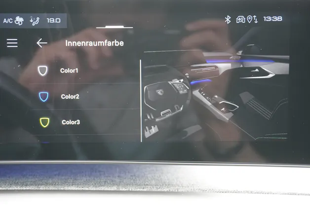 Peugeot 5008 145 Hybrid e-DCS6 GT 7-PLÄTZER!!!