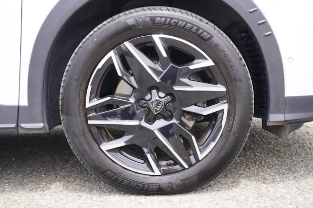 Peugeot 5008 145 Hybrid e-DCS6 GT 7-PLÄTZER!!!