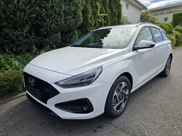 Hyundai i30 W 1.6 T-GDi AmpliaDCT