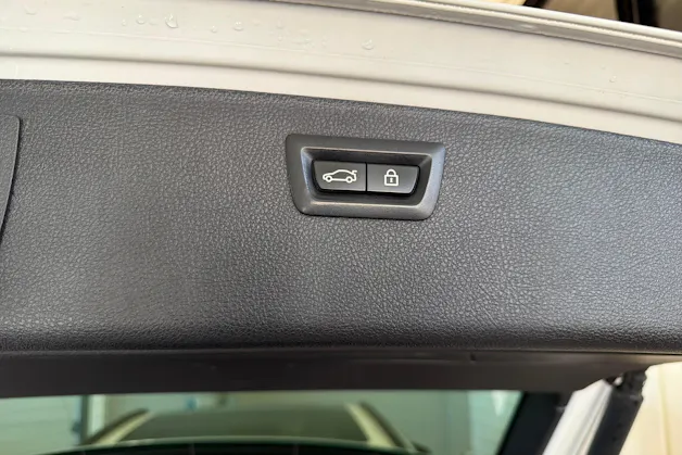 BMW 340i xDrive Touring Edition M Sport Steptronic