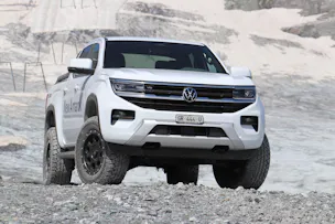 VW Amarok DKab. Pick-up 3.0 TDI 240 Style Winter 1 4m