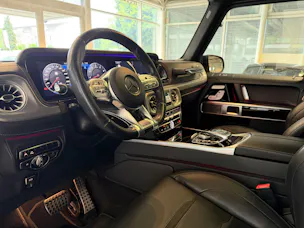 Mercedes-Benz G 63 AMG | CH | Erstbesitz | Massage | Designo Graphit | AMG Night | Widescreen | TV | AHK | EUR.1 Möglich | MFK 07/2026 |