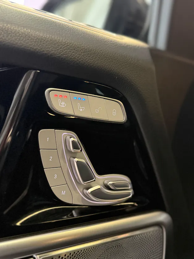 Mercedes-Benz G 63 AMG | CH | Erstbesitz | Massage | Multibeam | Designo Graphit | AMG Night | Widescreen | TV | AHK | EUR.1 Möglich |
