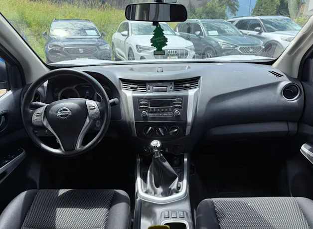 Nissan Navara Double Cab Visia 2.3 dCi 4WD
