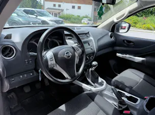Nissan Navara Double Cab Visia 2.3 dCi 4WD