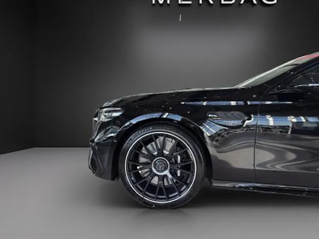 Mercedes-Benz E 53 AMG Hybrid 4Matic+