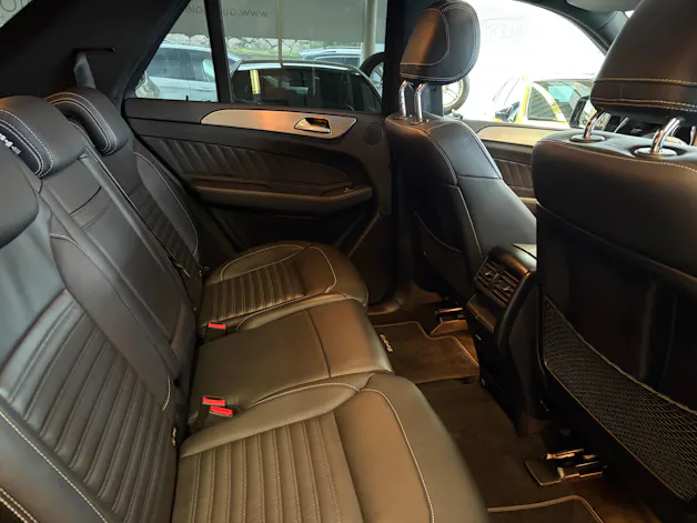 Mercedes-Benz GLE 350 d AMG Line Executive 4Matic 9G-Tronic | CH | Night | Panorama | Comand | AHK | Airmatic |