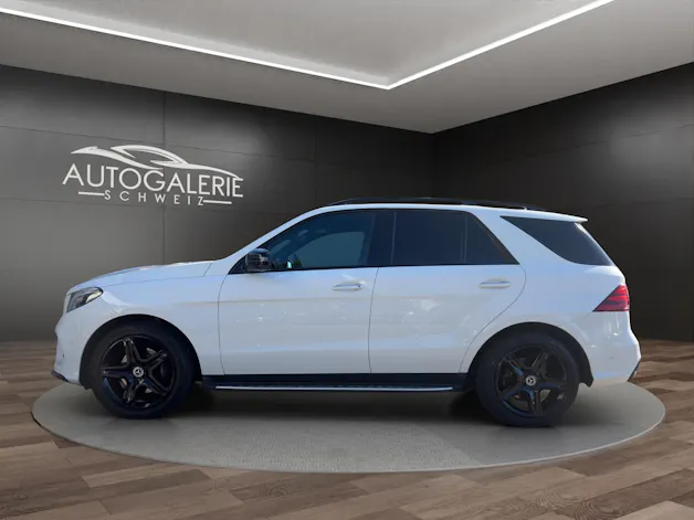 Mercedes-Benz GLE 350 d AMG Line Executive 4Matic 9G-Tronic | CH | Night | Panorama | Comand | AHK | Airmatic |